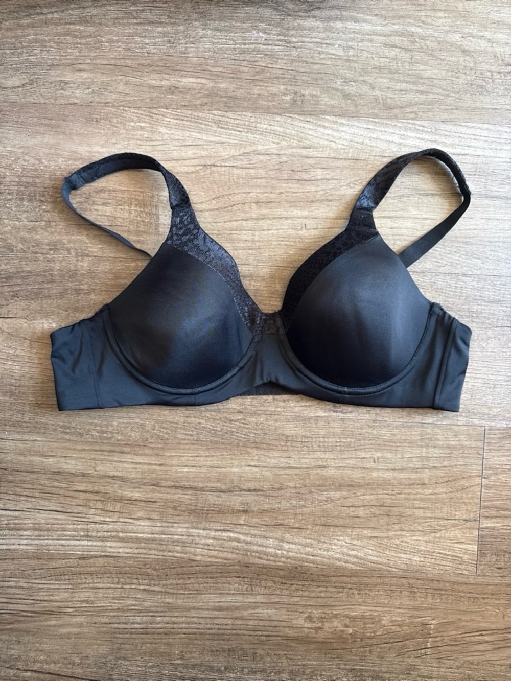 Leading Lady Black Smooth Molded T-Shirt Bra size 38A